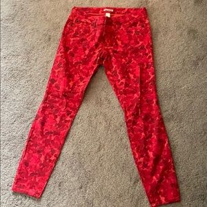 Red patterned Jeans with a stretch